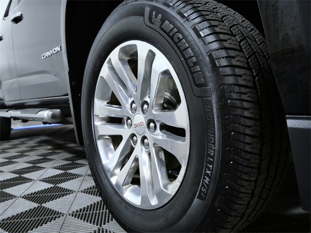 Used 2016 GMC Canyon SLT with VIN 1GTP6DE17G1318157 for sale in Apple Valley, Minnesota