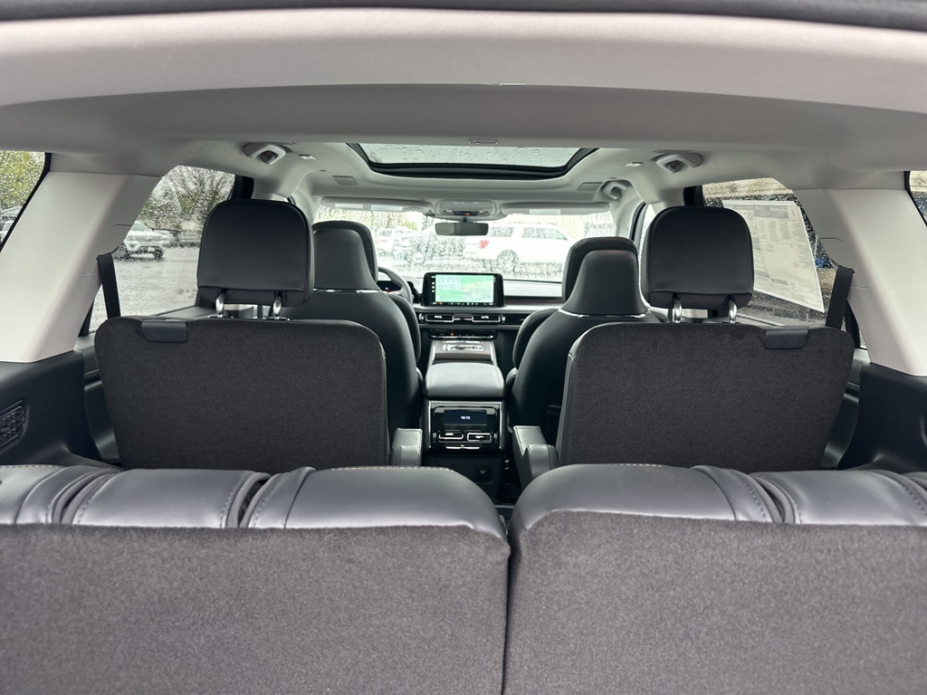 2025 Lincoln Aviator Reserve photo 25