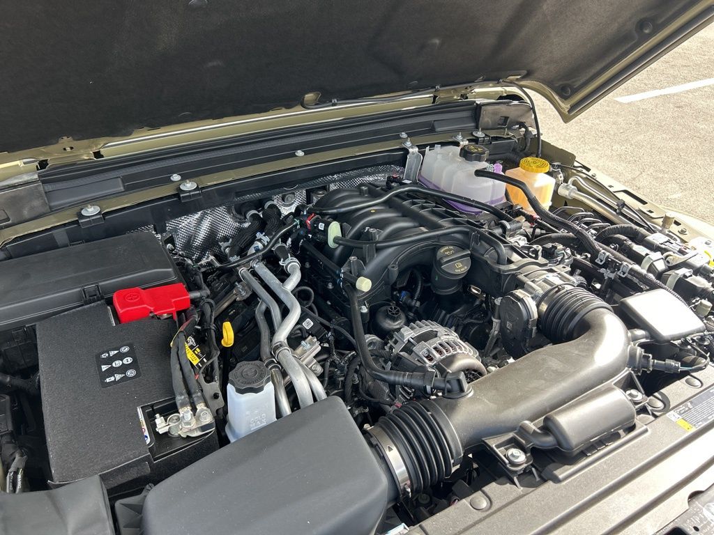 2025 Jeep Gladiator Sport photo 15