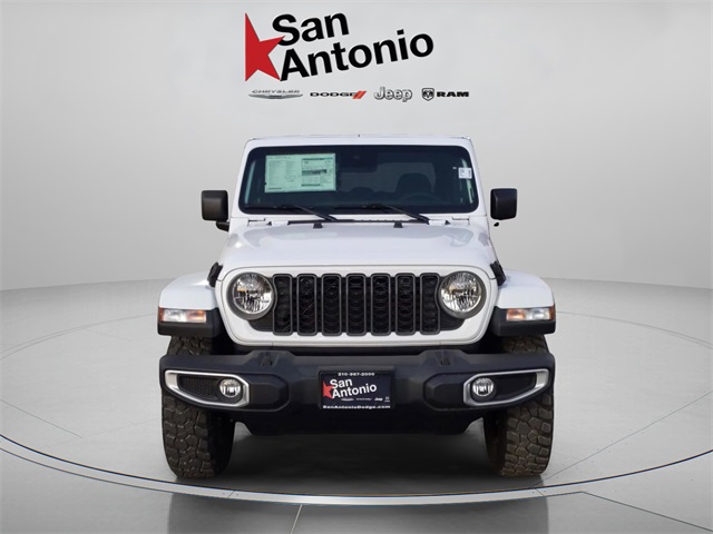 2025 Jeep Gladiator Sport Texas Trail photo 3