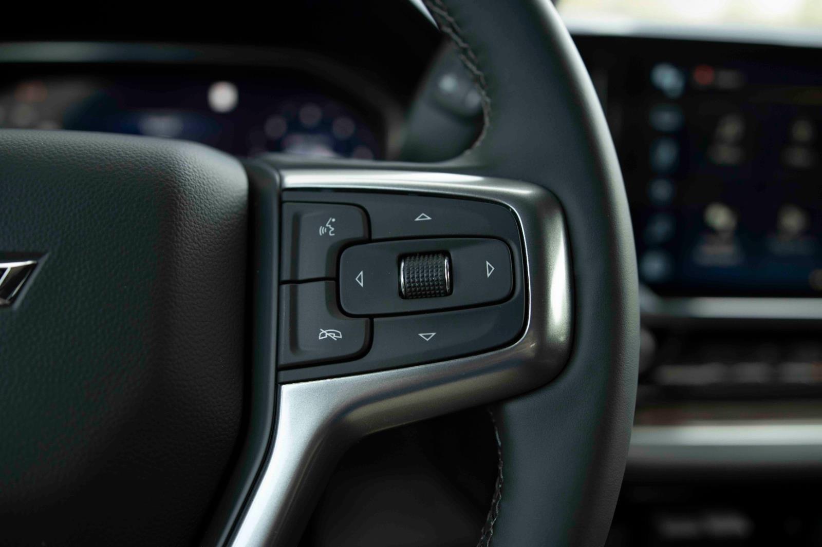 2026 Chevrolet Silverado 1500 RST photo 16