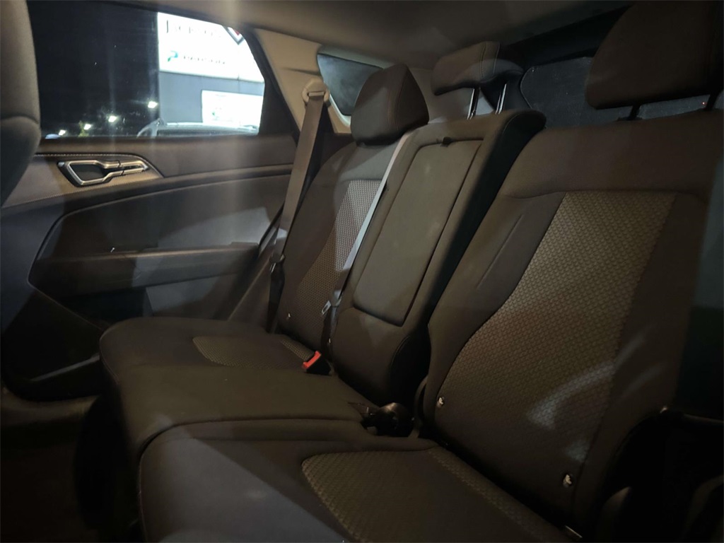 2025 Kia Sportage LX photo 15