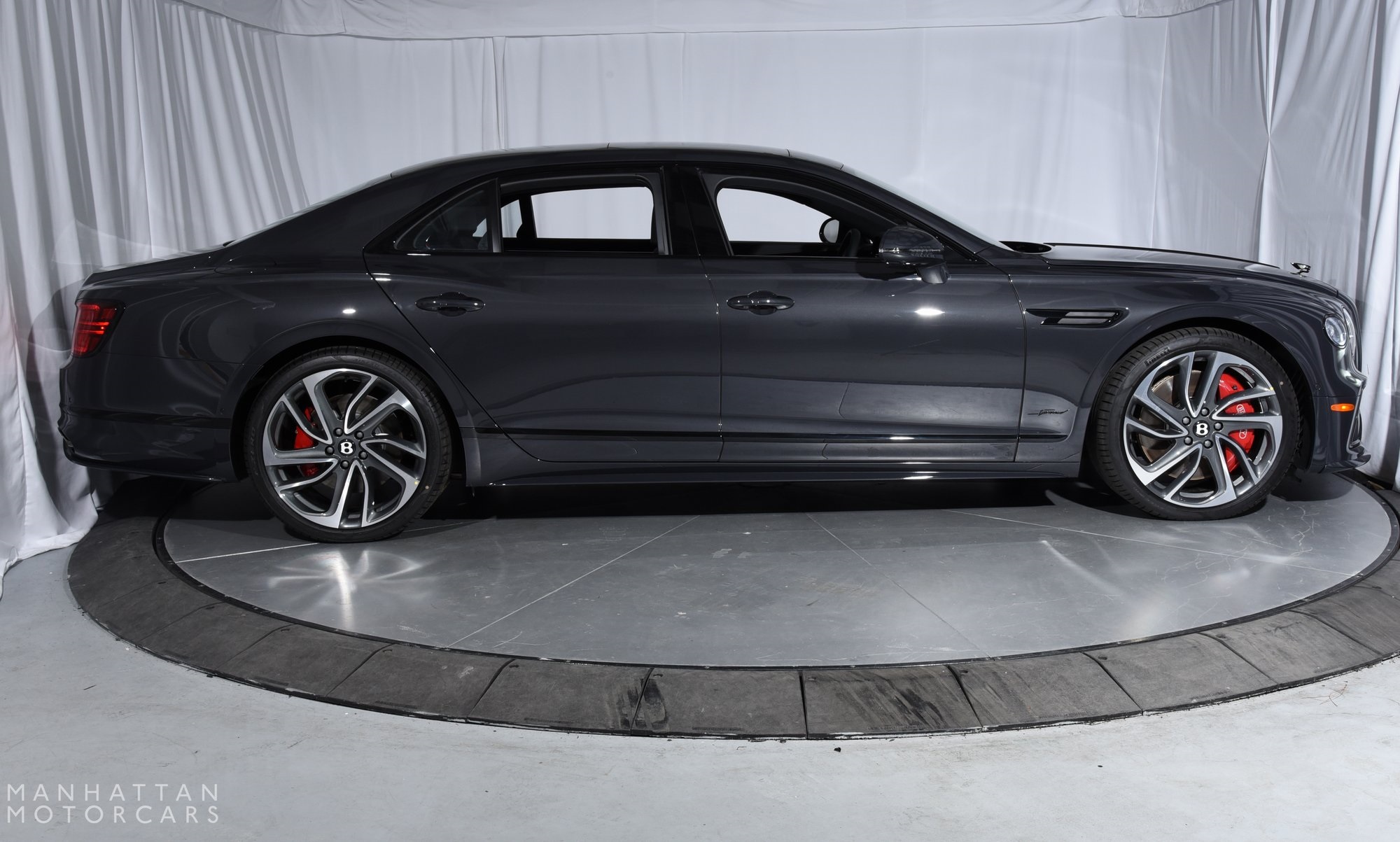 2025 Bentley Flying Spur Speed photo 4