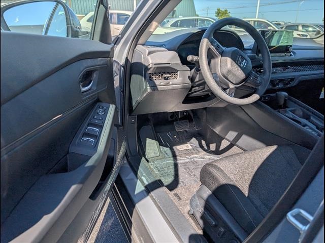 2025 Honda Accord 1.5T SE photo 6