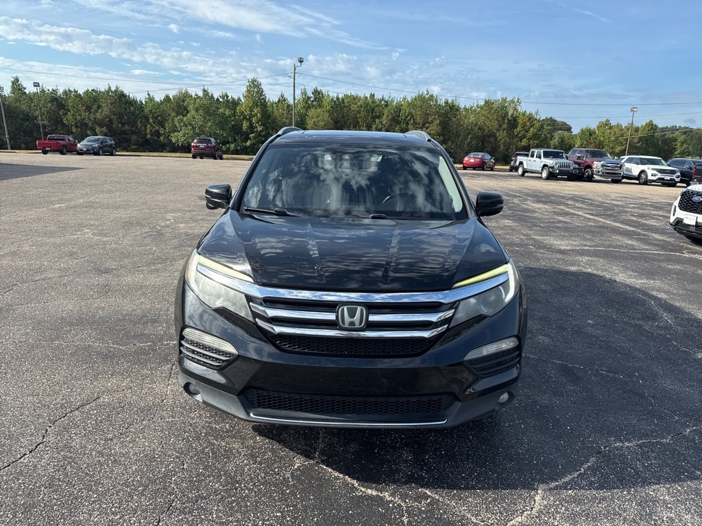 2016 Honda Pilot Touring photo 10