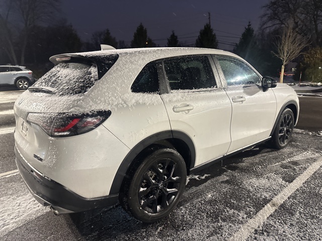 2023 Honda HR-V Sport photo 2