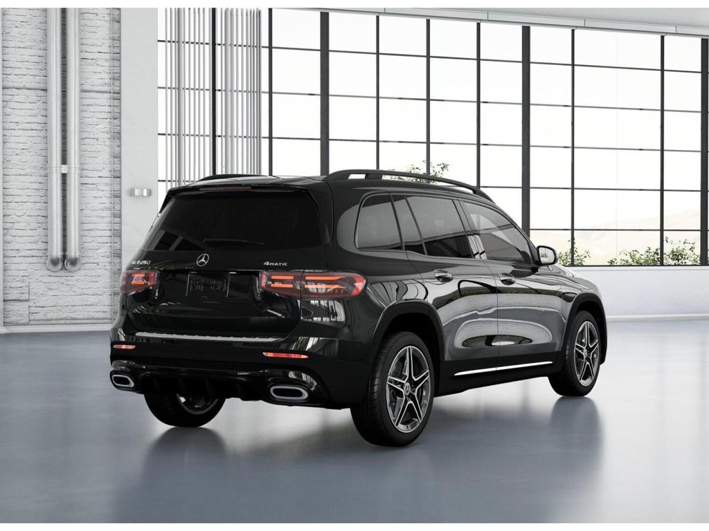 2025 Mercedes Benz GLB 250 4MATIC photo 21