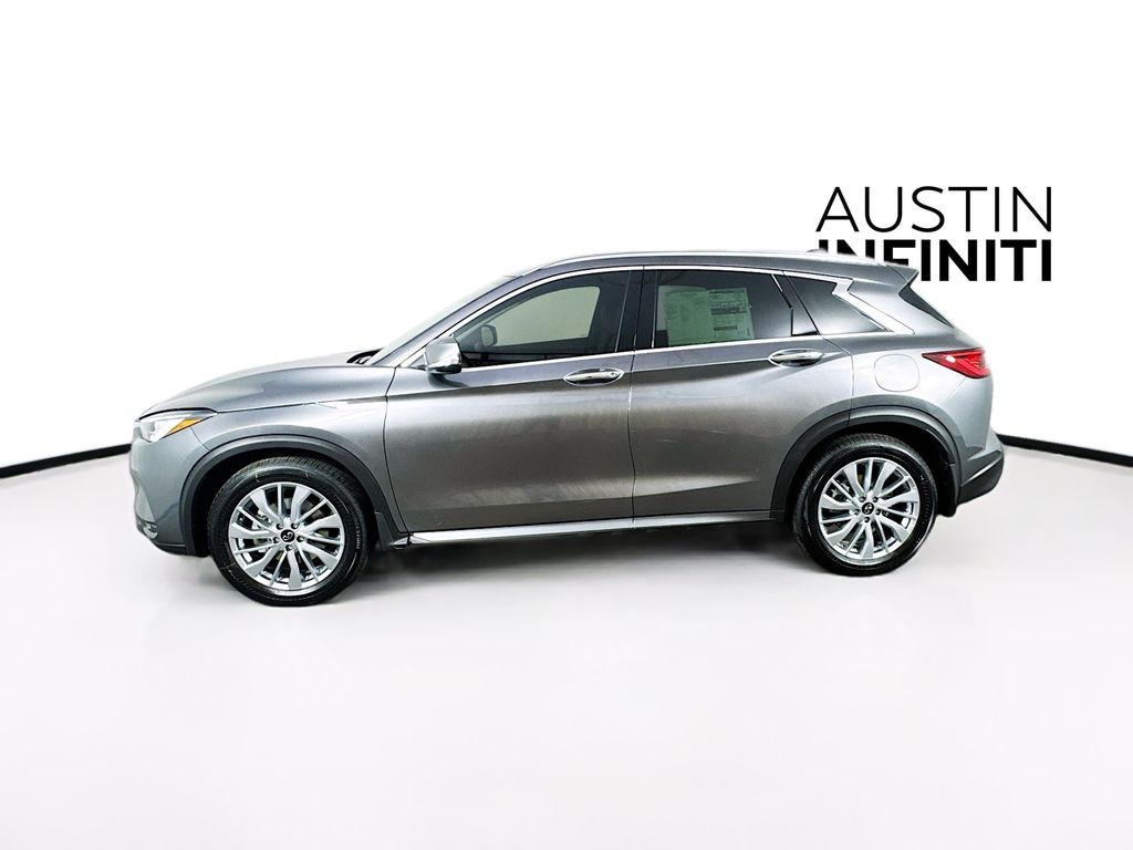 2025 Infiniti QX50 Luxe photo 4