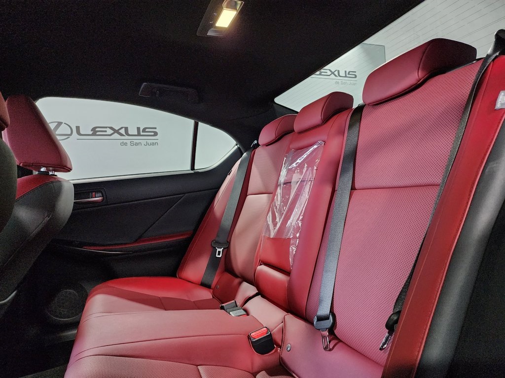 2025 Lexus IS 300 photo 26