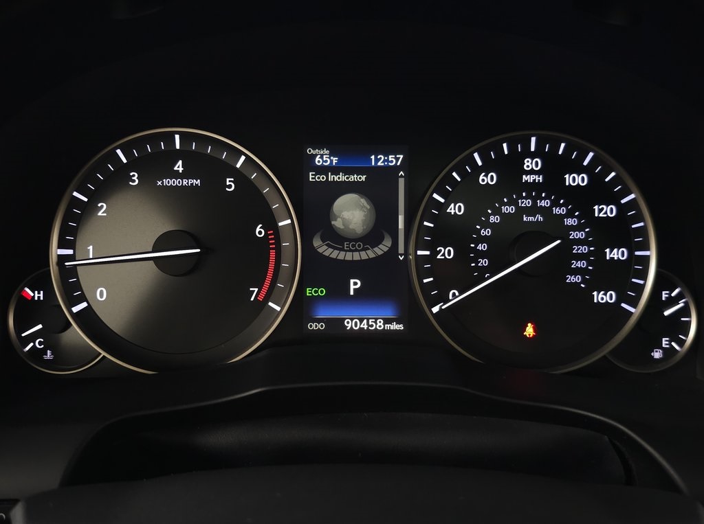 2016 Lexus ES 350 photo 17