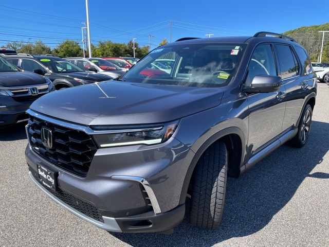 2023 Honda Pilot Elite photo 3