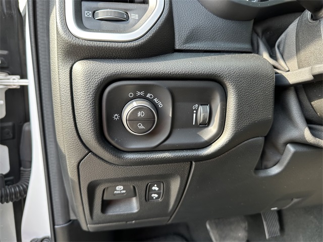 2020 Ram 1500 Big Horn Lone Star photo 28