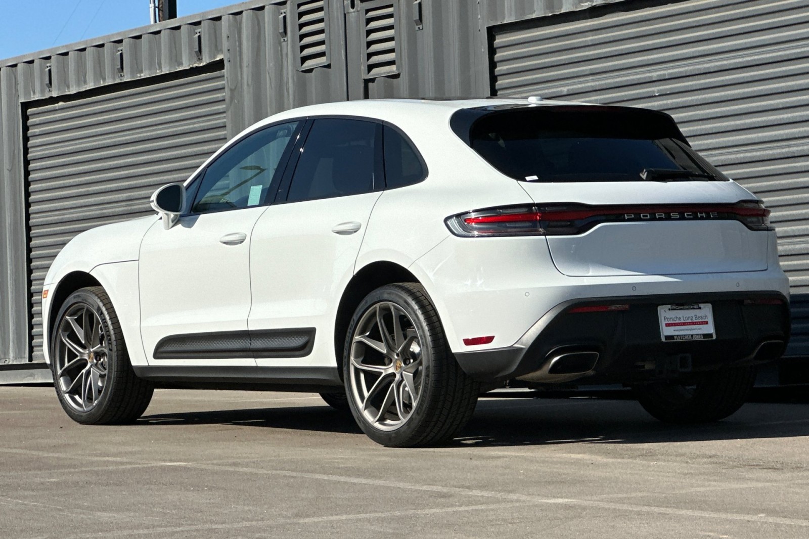 2022 Porsche Macan photo 4