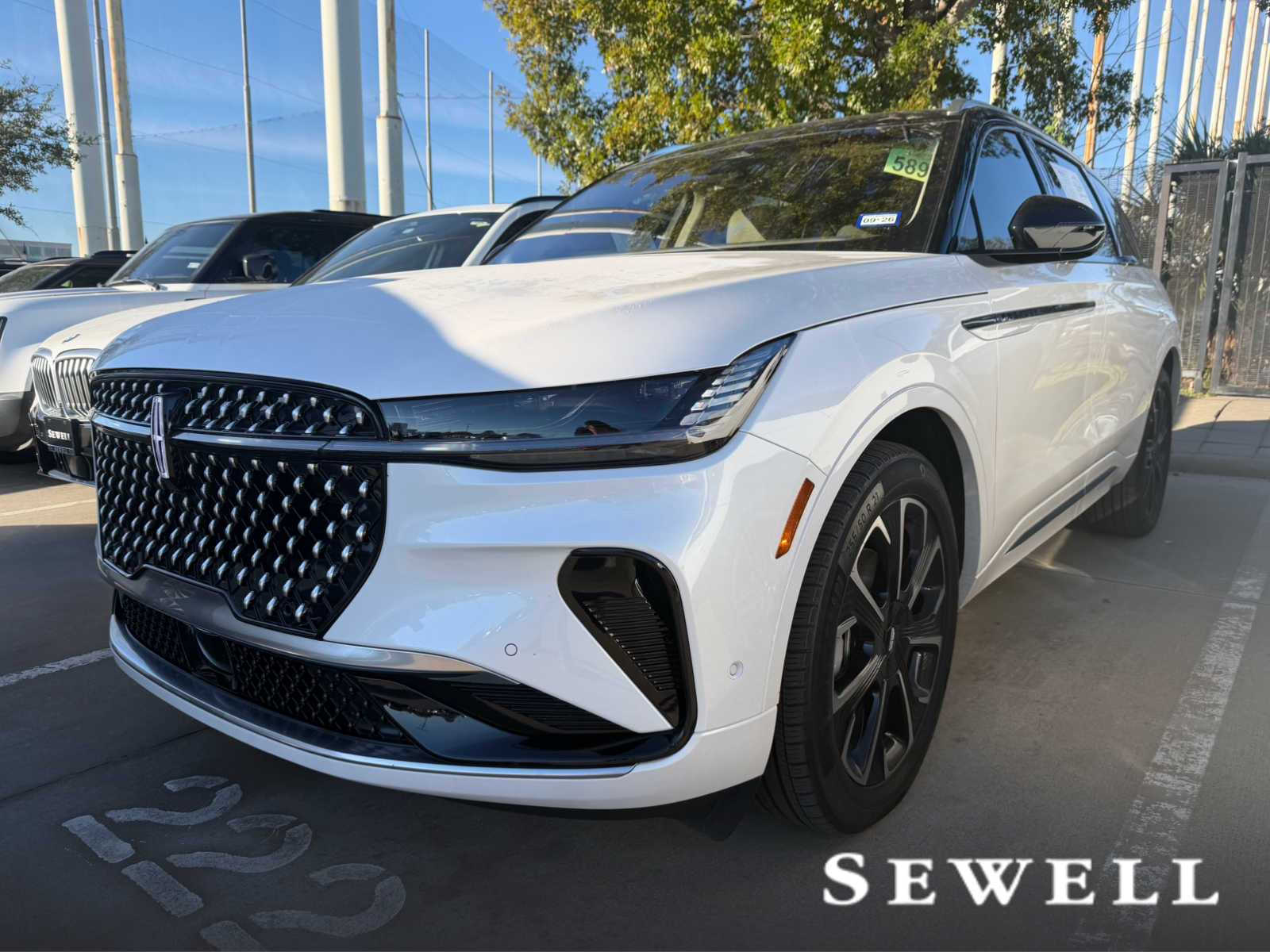 2024 Lincoln Nautilus Reserve's photo