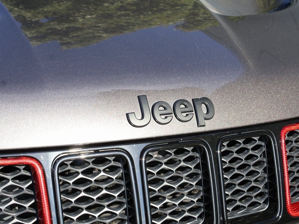 Used 2021 Jeep Grand Cherokee SRT with VIN 1C4RJFDJ1MC770996 for sale in Kansas City