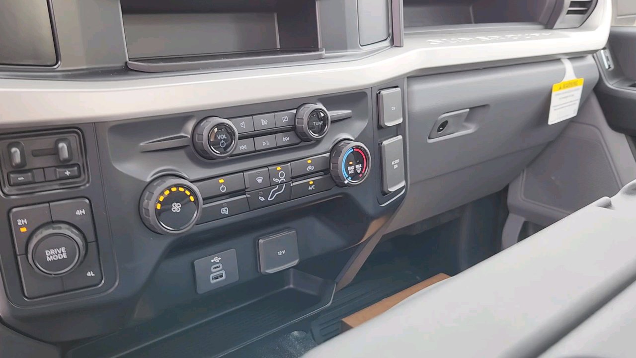2024 Ford F-550 XL photo 17