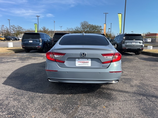 2022 Honda Accord Hybrid Touring photo 4