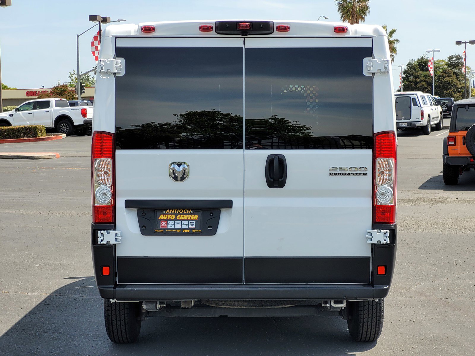 2023 Ram ProMaster 2500 photo 4