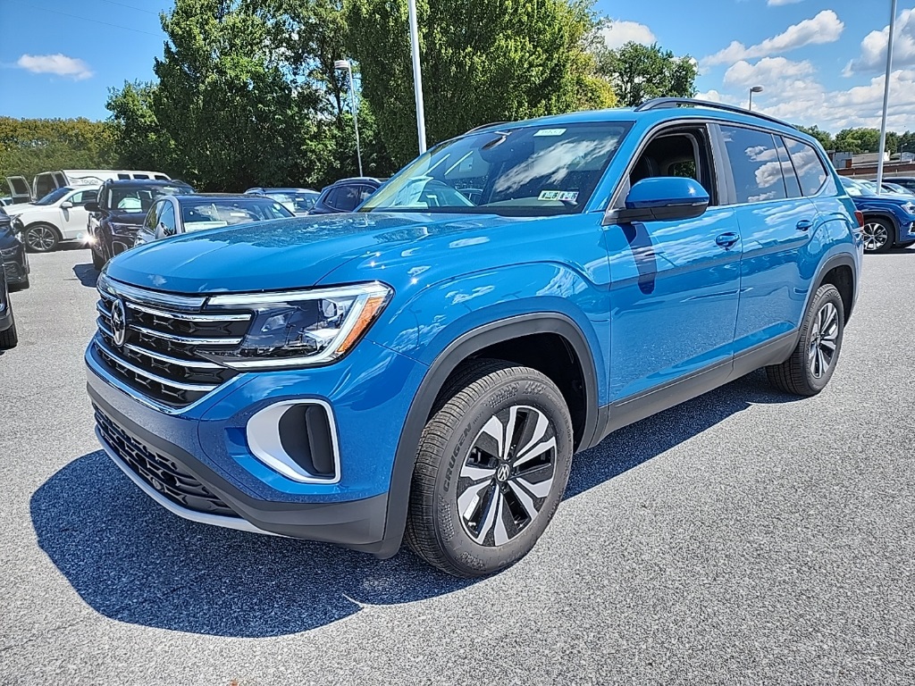 2026 Volkswagen Atlas SE's photo