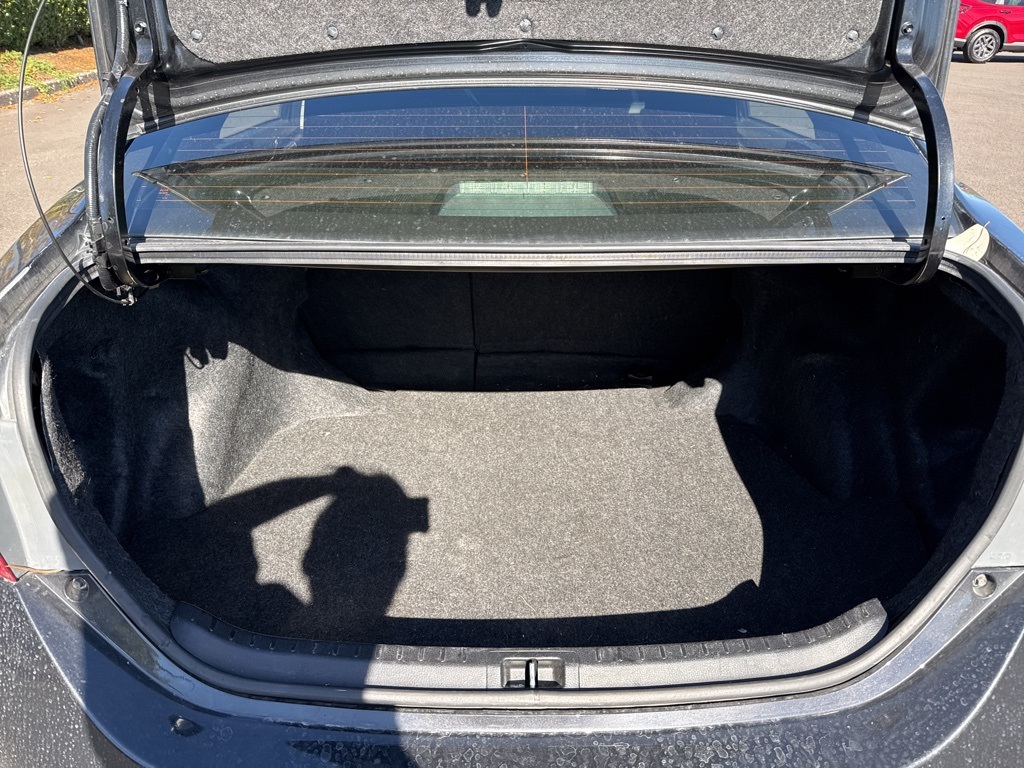 2017 Toyota Corolla LE photo 19