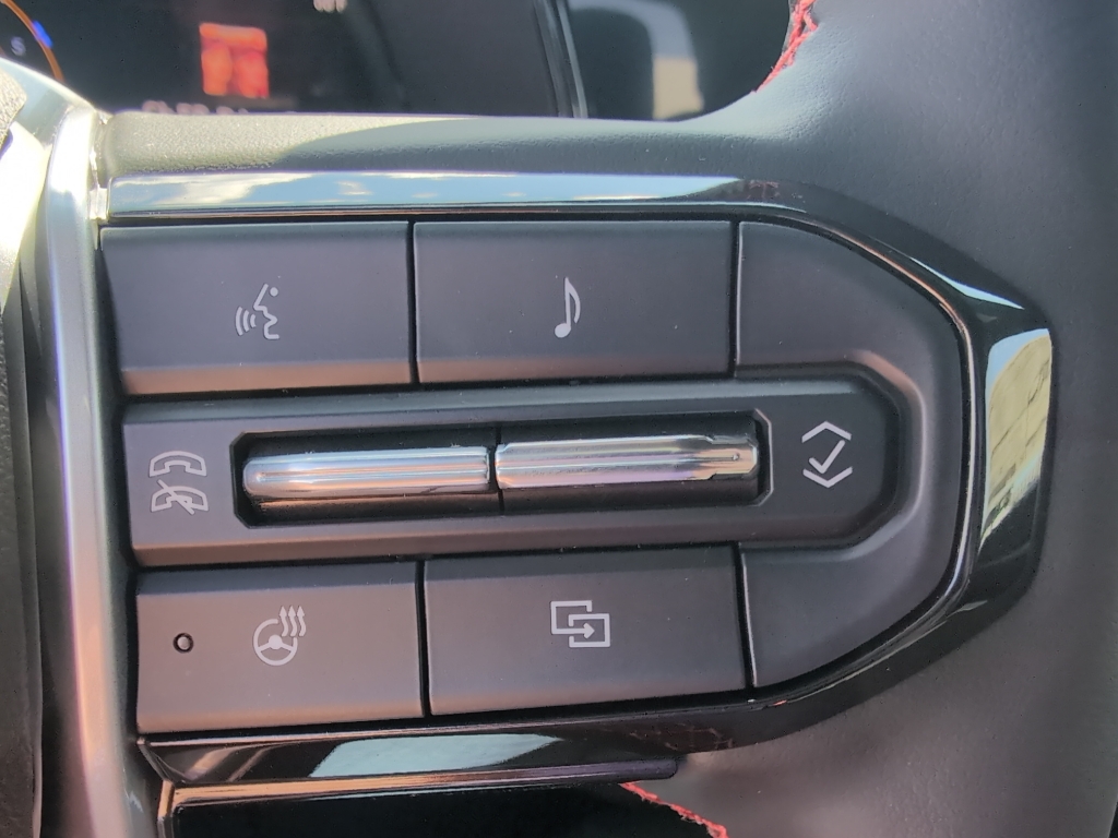2025 Chevrolet Colorado Z71 photo 21