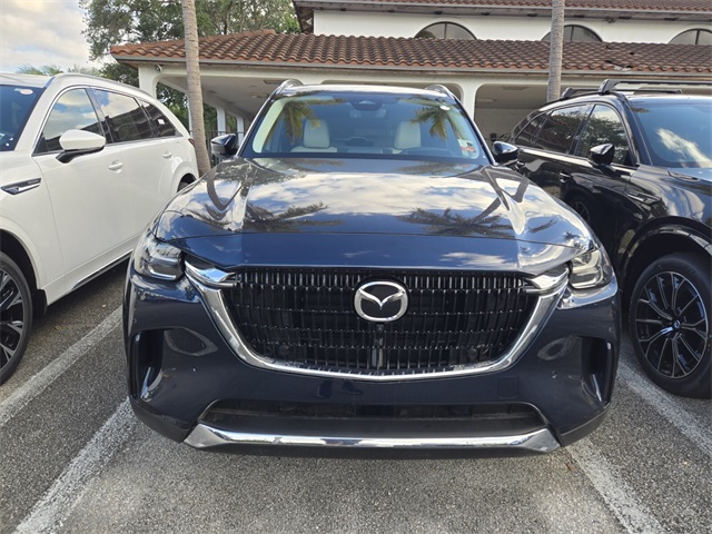 2024 Mazda CX-90 Premium Plus photo 3