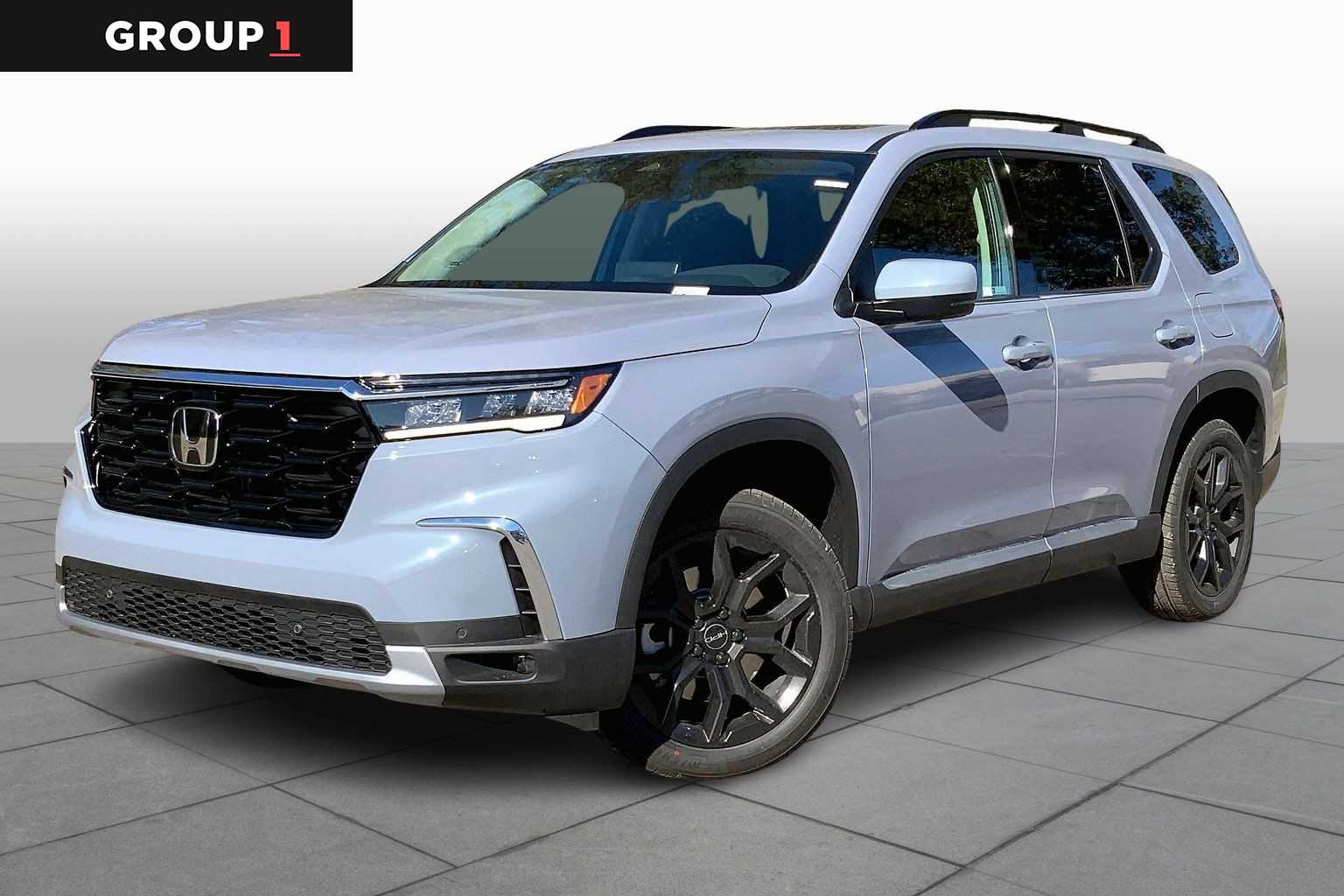 2025 Honda Pilot Touring's photo