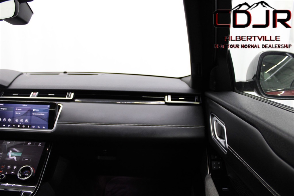 2019 Land Rover Range Rover Velar HSE R-Dynamic photo 38