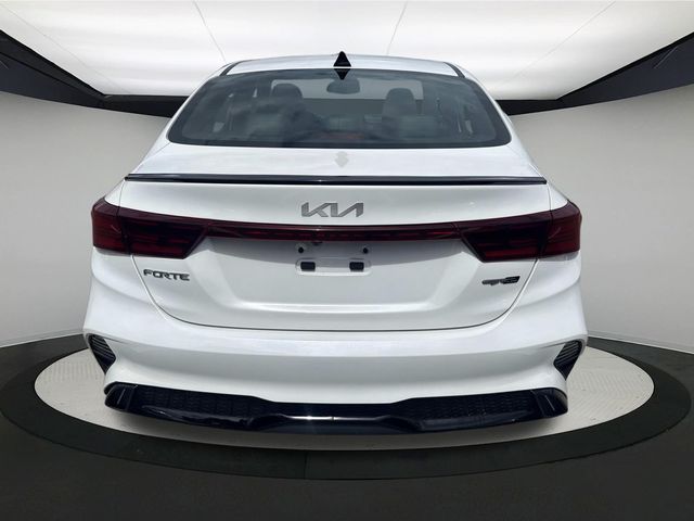 2022 Kia Forte GT-Line photo 4