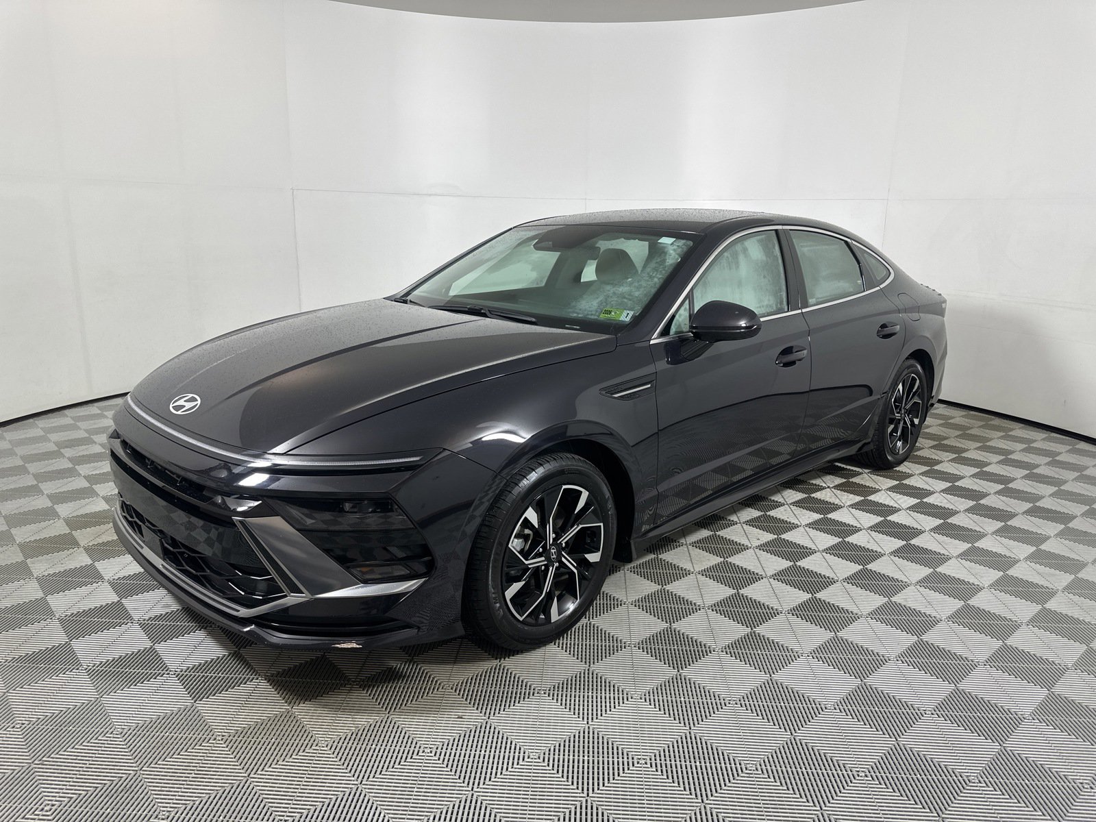 2024 Hyundai Sonata SEL photo 3