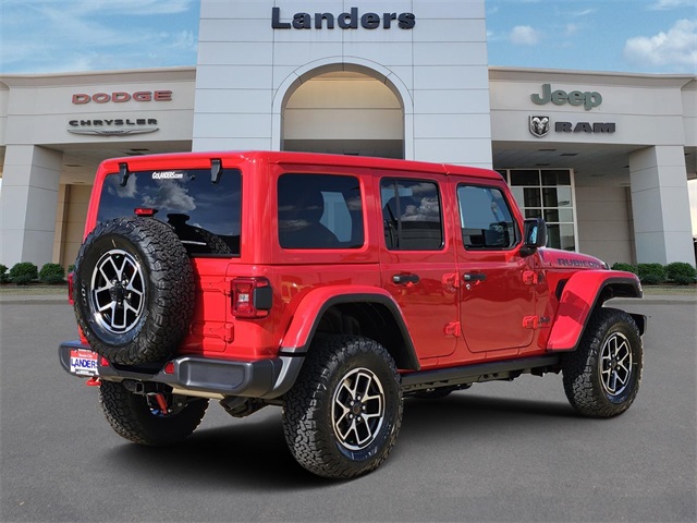 2025 Jeep Wrangler Rubicon photo 3