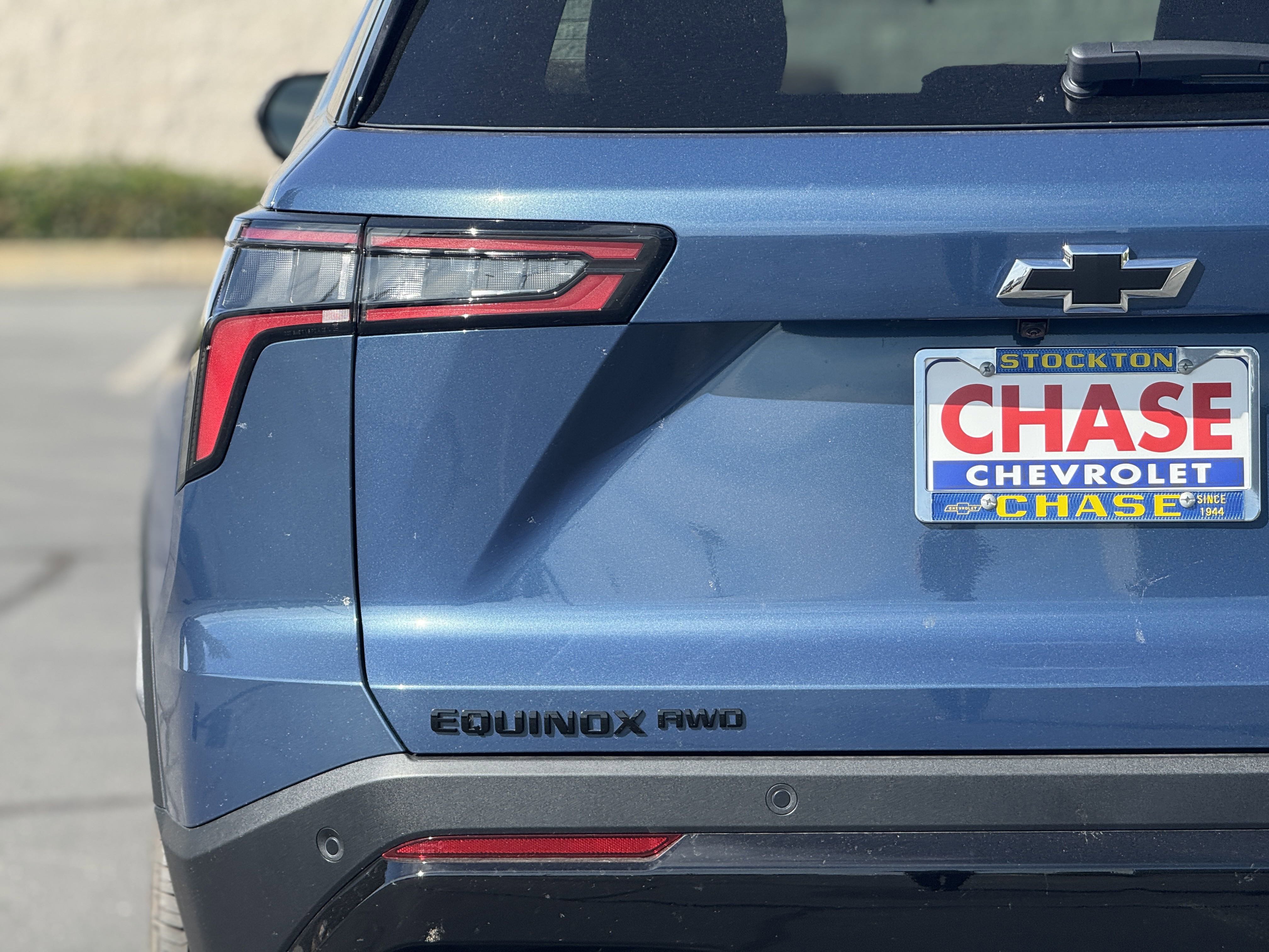 2026 Chevrolet Equinox RS photo 4