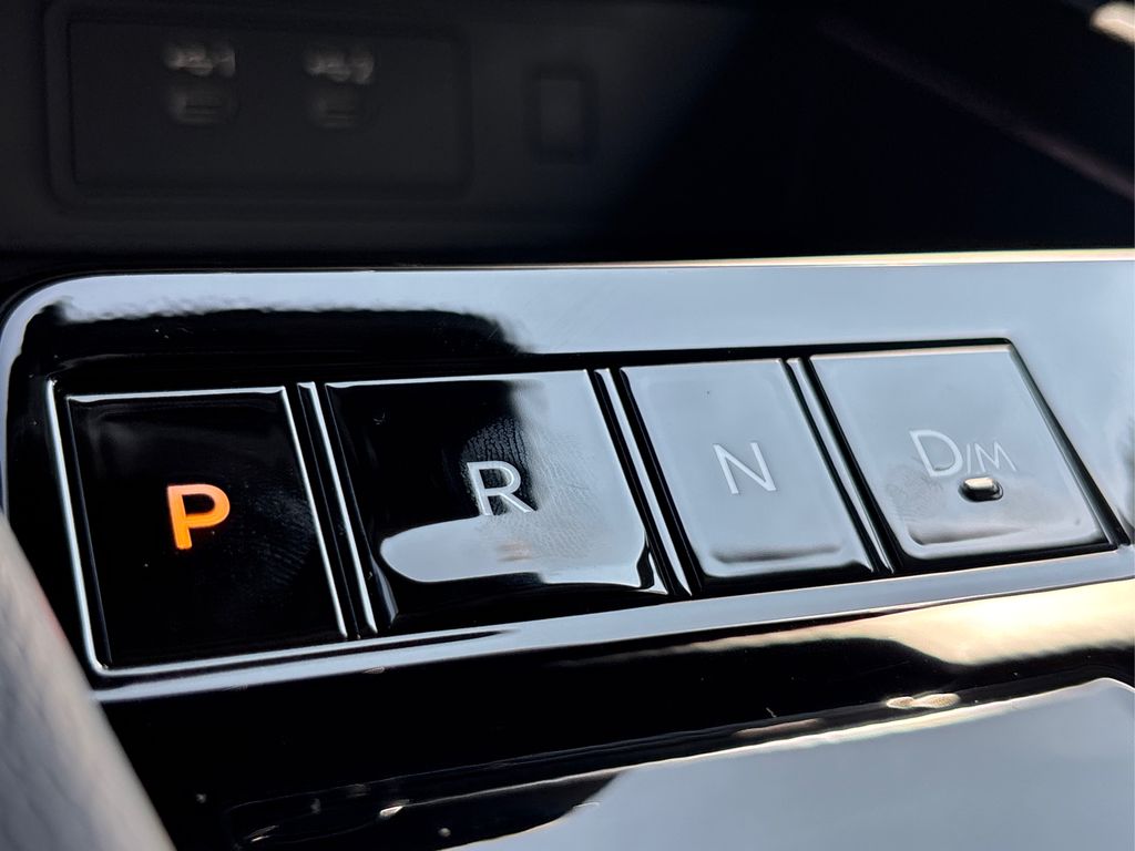 2025 Nissan Murano SL photo 29