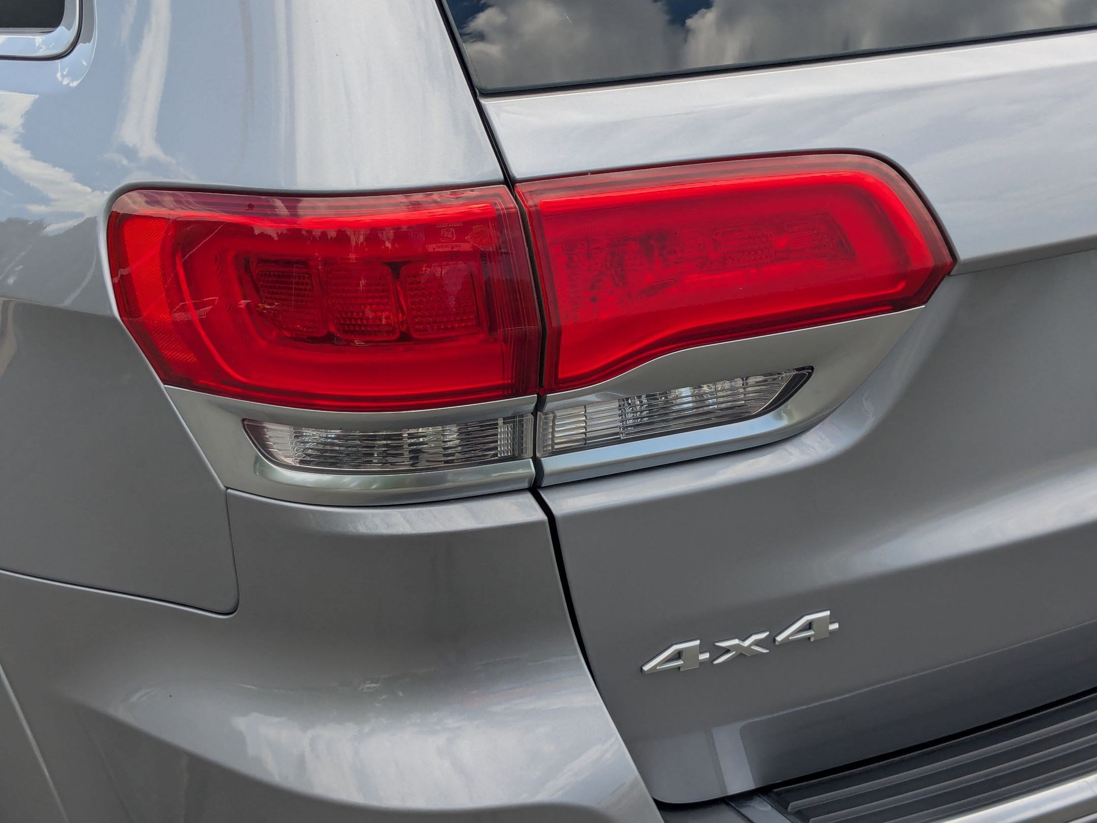 2021 Jeep Grand Cherokee Summit photo 10
