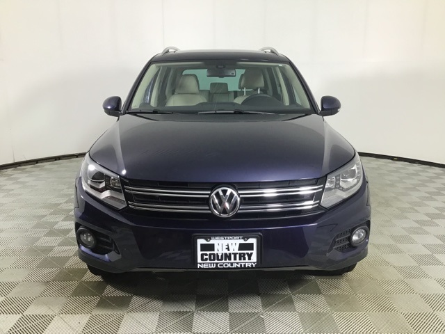 Used 2016 Volkswagen Tiguan SE with VIN WVGBV7AX6GW574782 for sale in Westport, CT