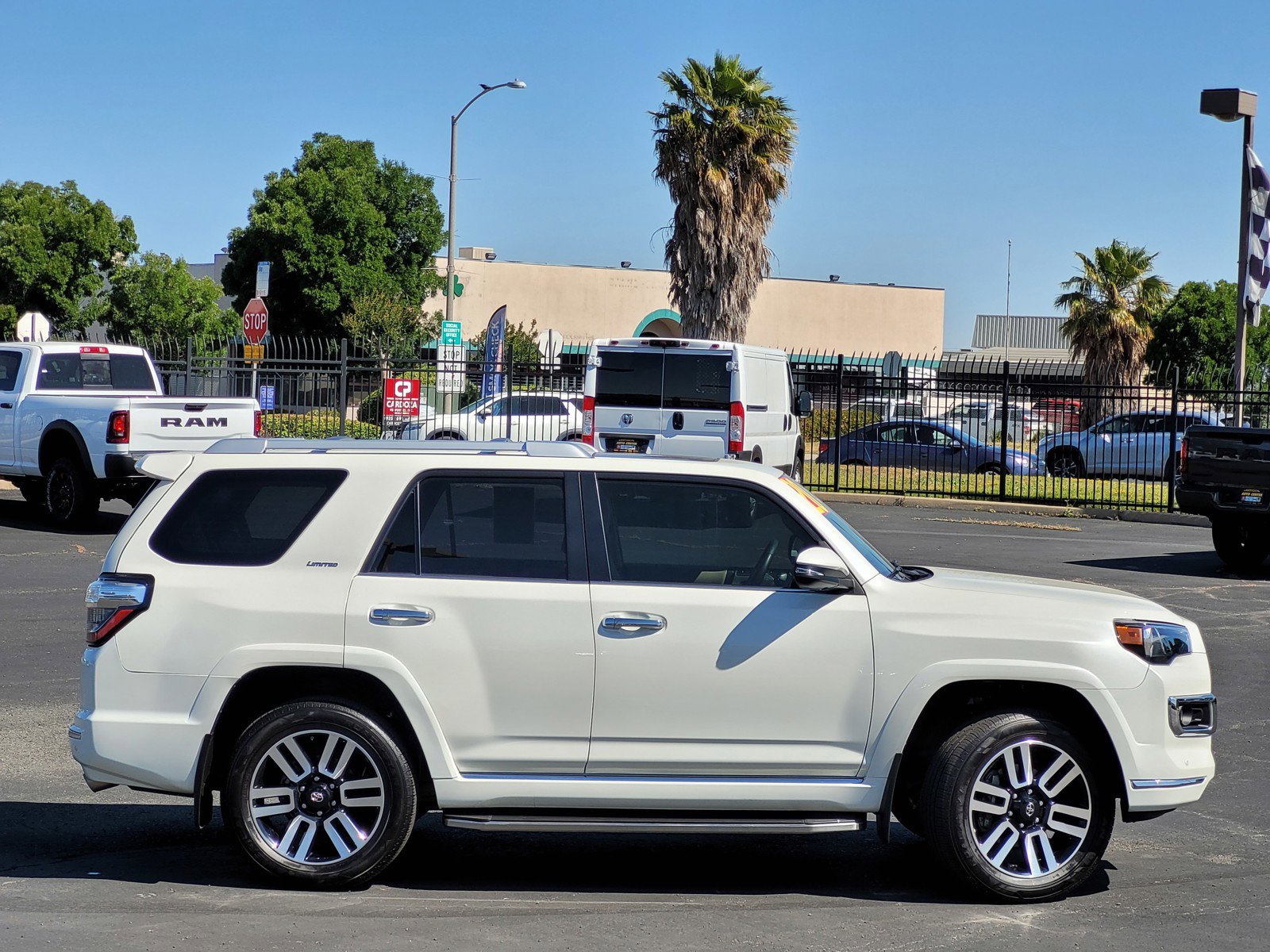 2020 Toyota 4Runner Sport photo 3