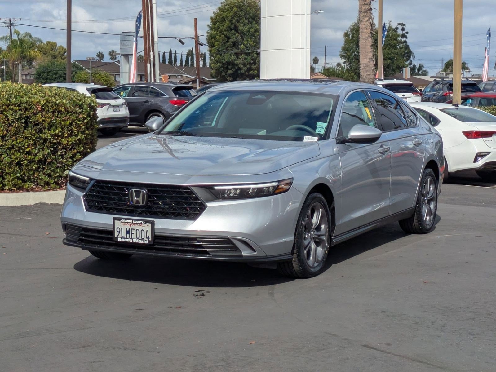 2024 Honda Accord 1.5T EX photo 3