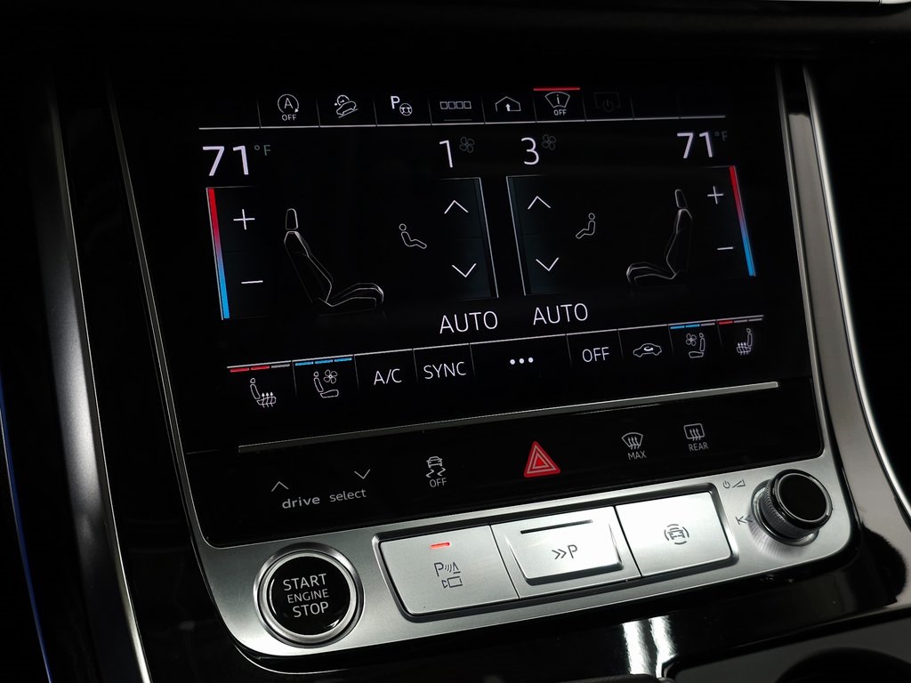 2023 AUDI Q7 - Image 31