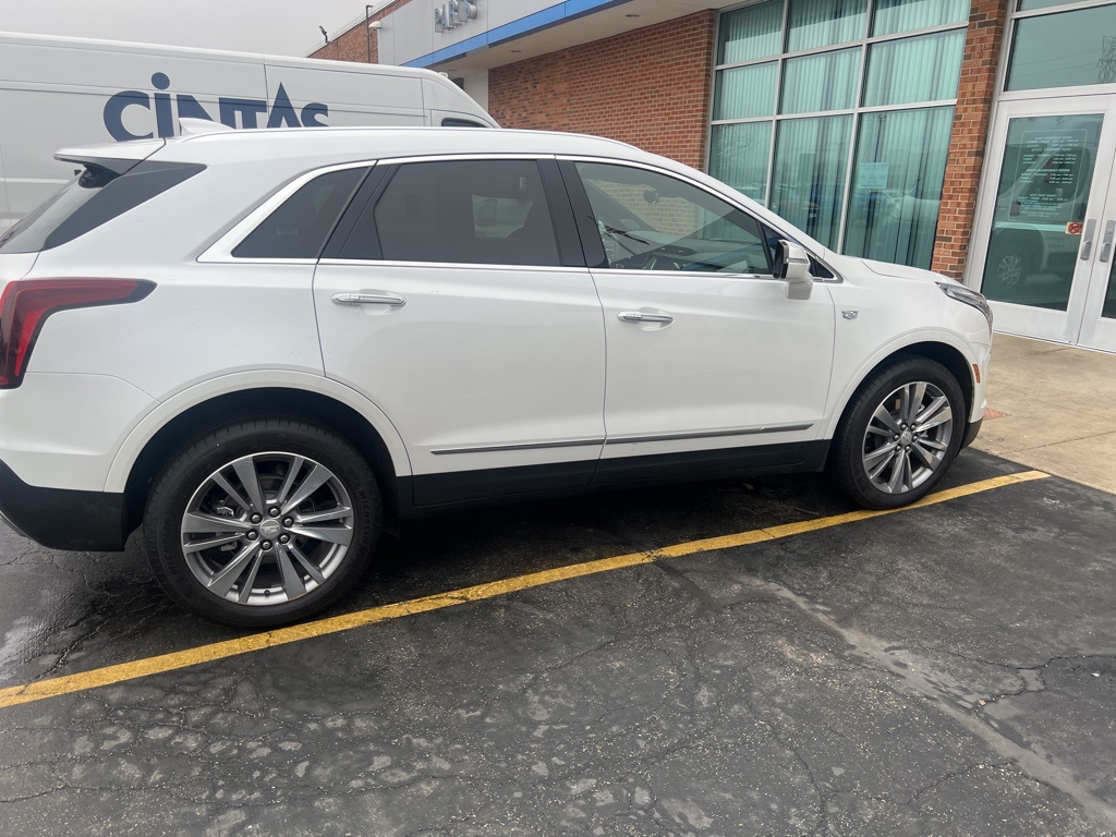 2025 CADILLAC XT5 - Image 5