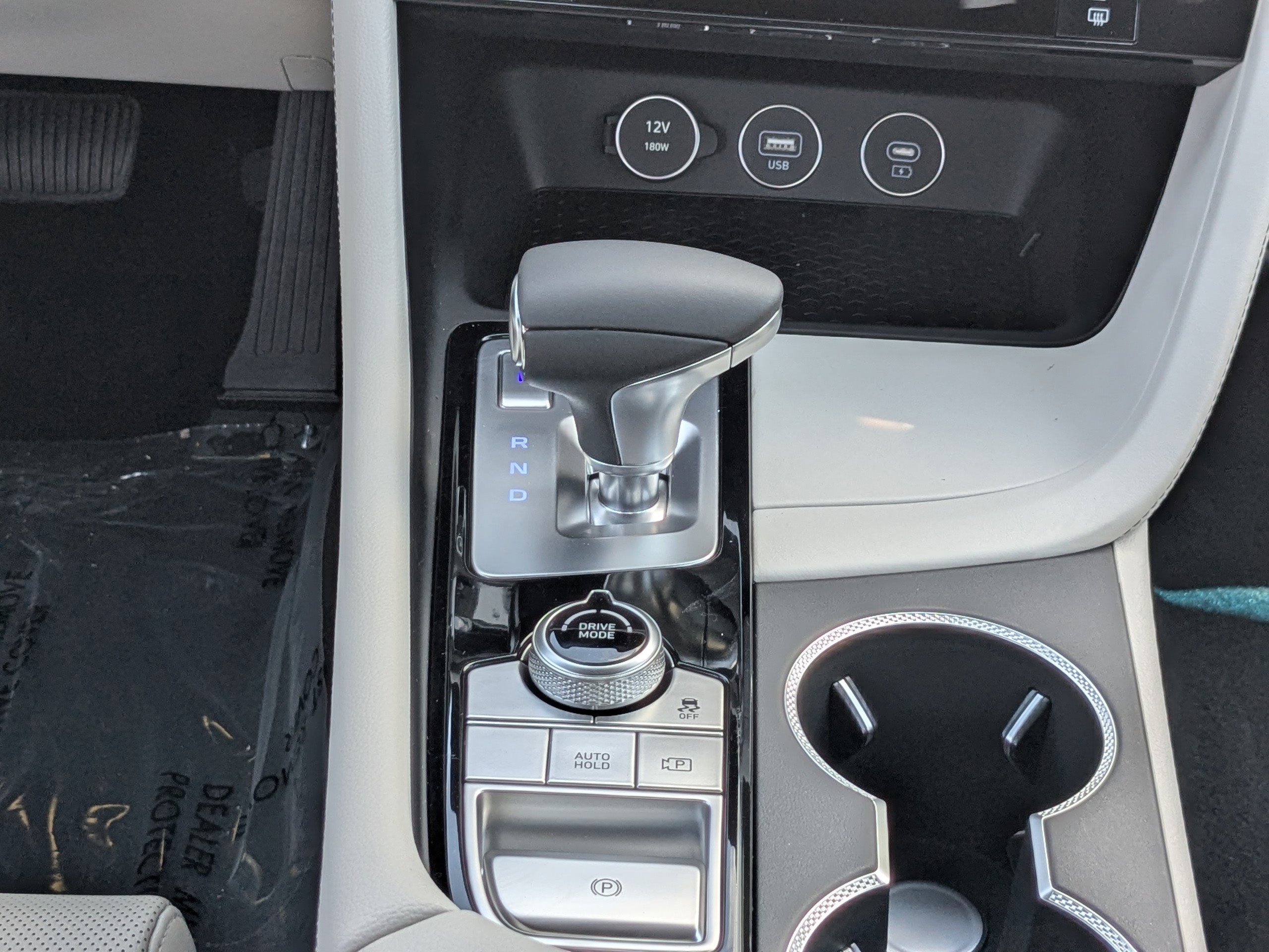 2025 Genesis G70 2.5T photo 14
