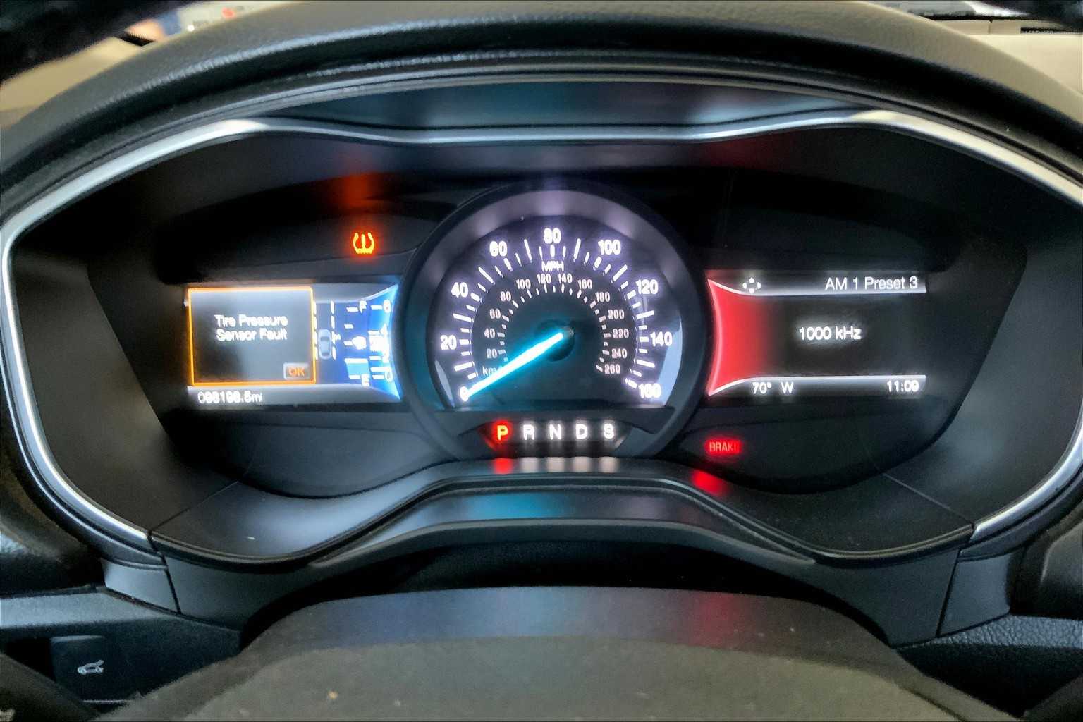 2019 Ford Fusion Titanium photo 24