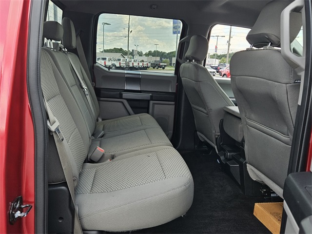 2015 Ford F-150 XLT photo 15