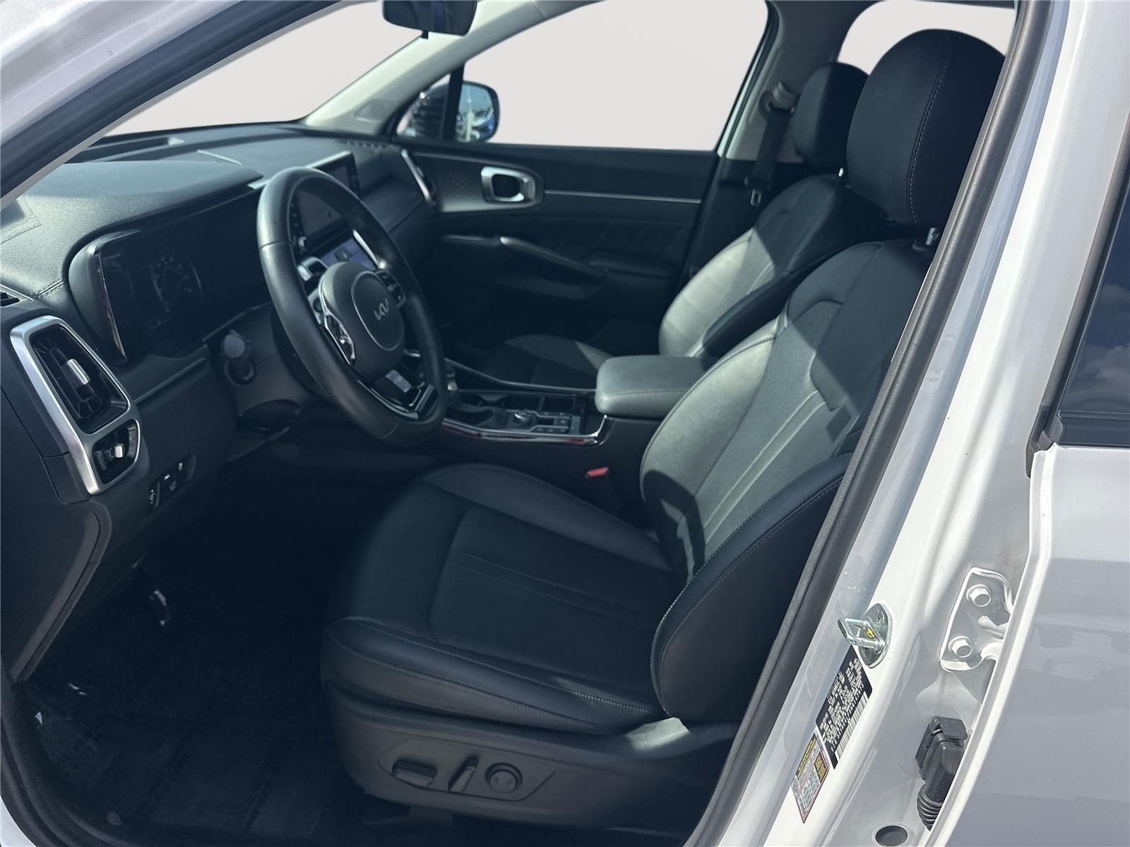 2022 Kia Sorento SX photo 7