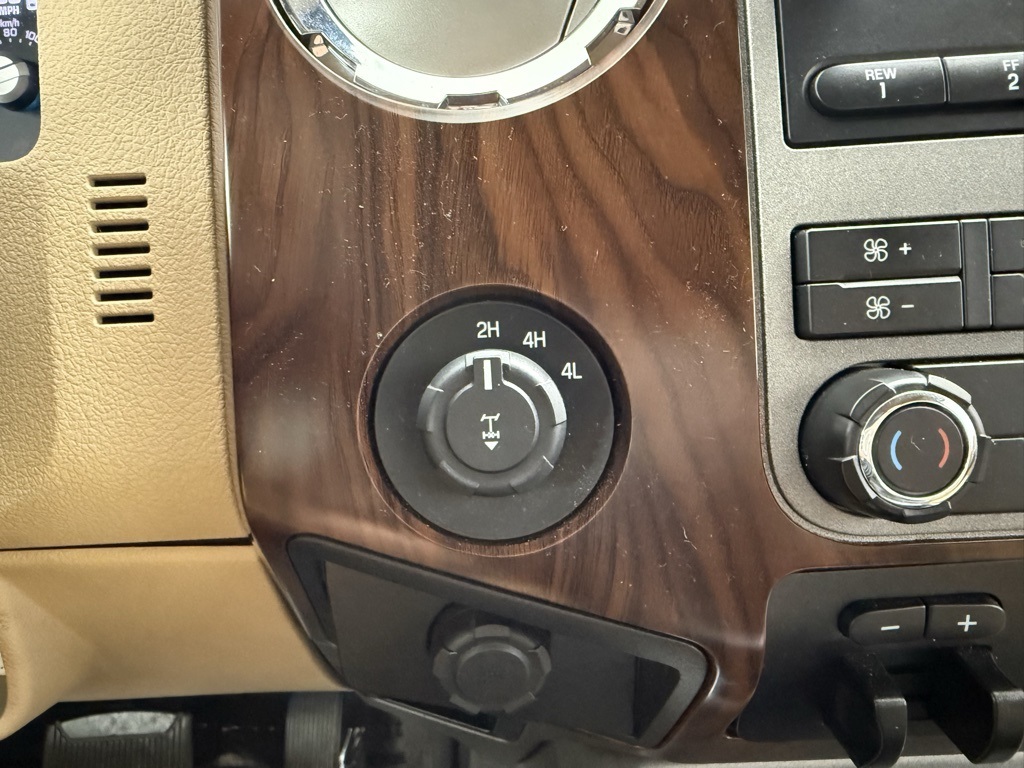 2011 Ford F-250 photo 27