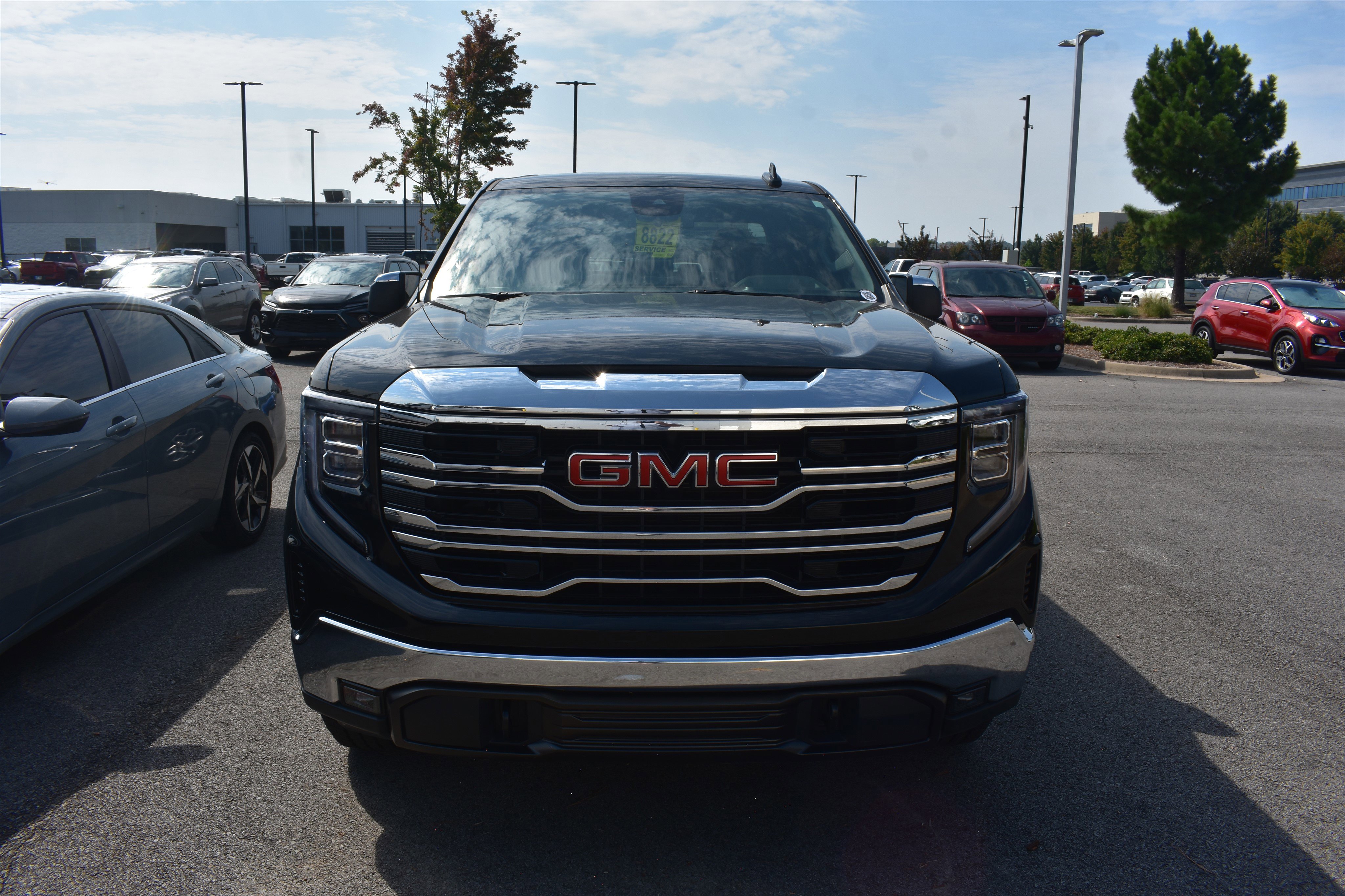 Used 2023 GMC Sierra 1500 SLT with VIN 3GTPHDED2PG142530 for sale in Little Rock