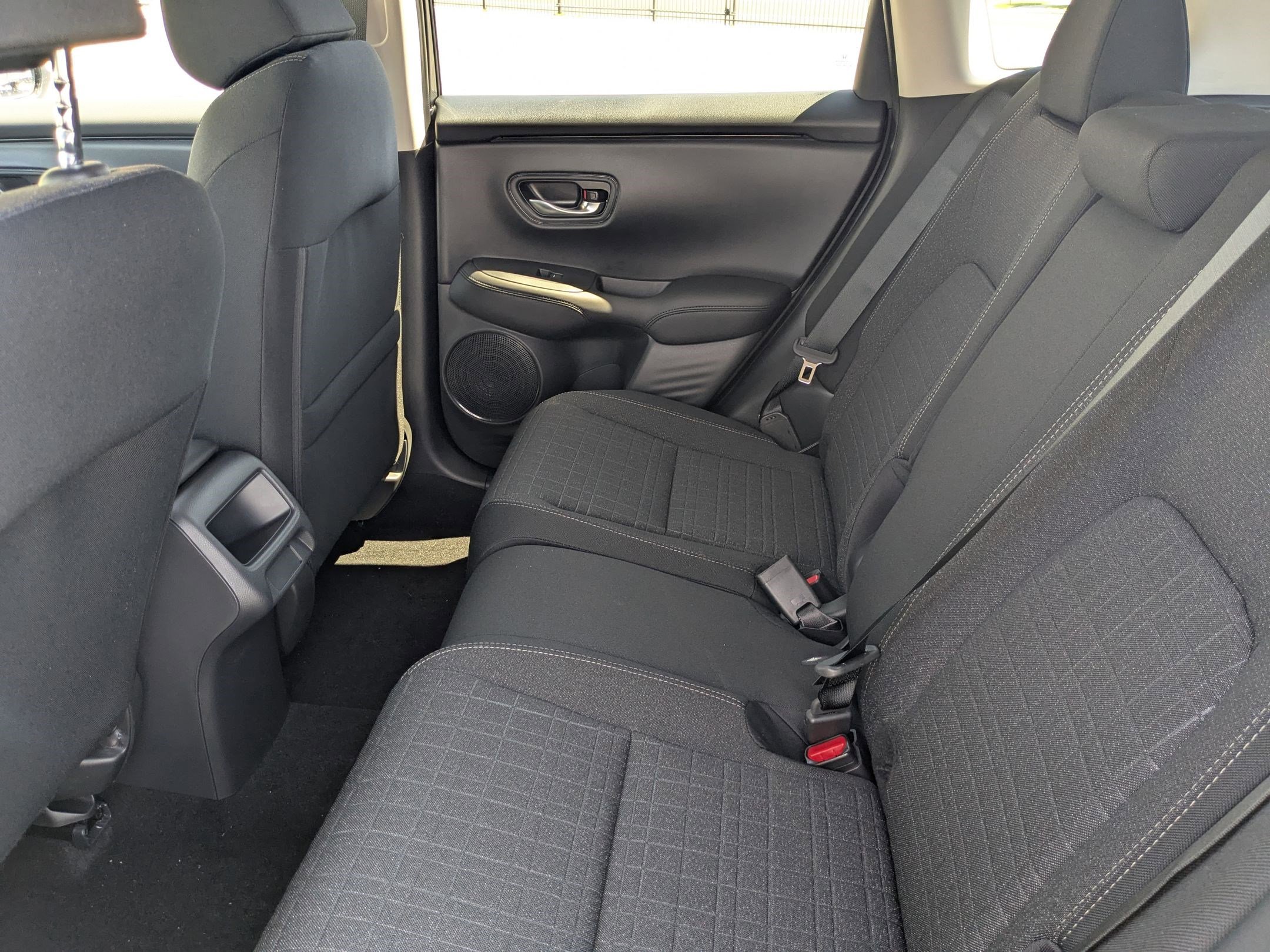 2026 Honda HR-V LX photo 14
