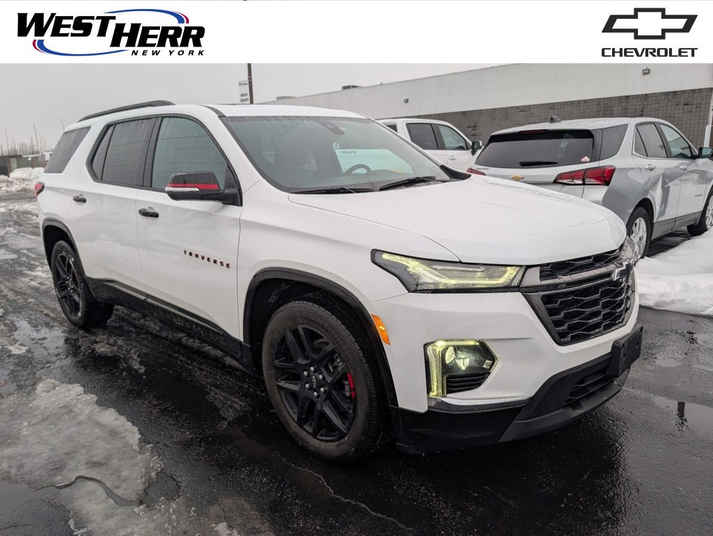 2023 Chevrolet Traverse Premier's photo