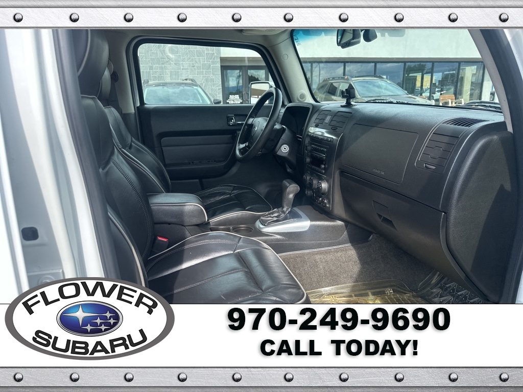2006 Hummer H3 Luxury photo 9