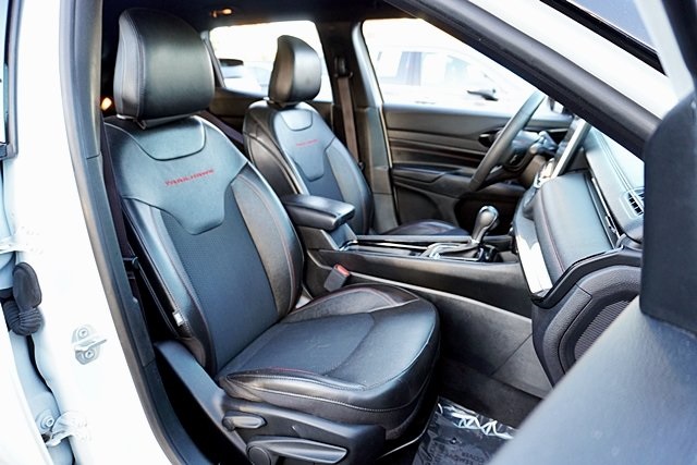 Used 2023 White Jeep Trailhawk image 12