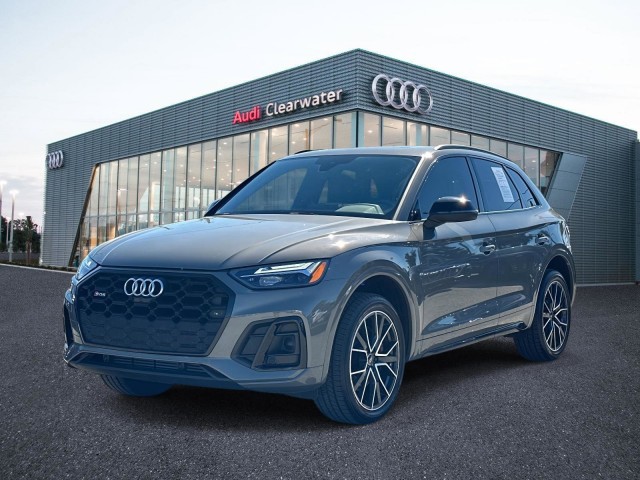 2023 Audi SQ5 Premium Plus's photo